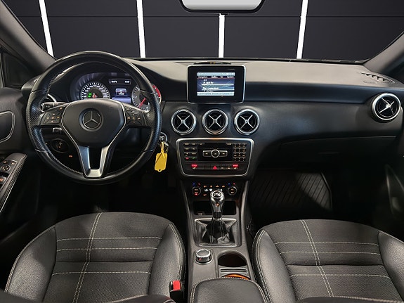 Mercedes-Benz A180 13 of 21