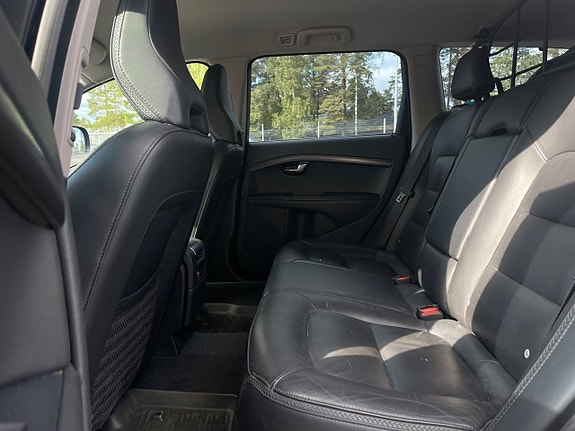 Volvo XC70 7 of 21
