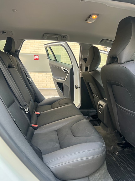 Volvo V60 9 of 10