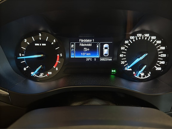 Ford Mondeo 15 of 23