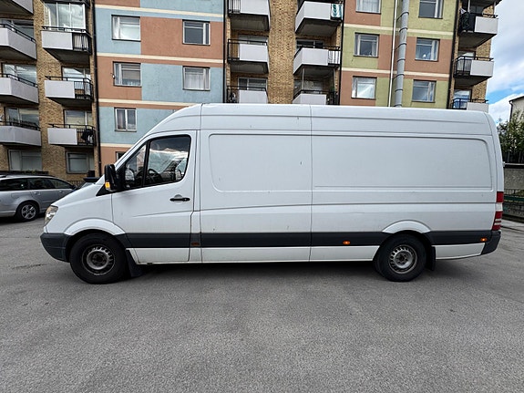 Mercedes-Benz Sprinter 316 2 of 9
