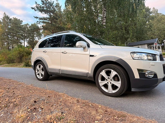 Chevrolet Captiva 3 of 26