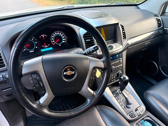 Chevrolet Captiva 15 of 26