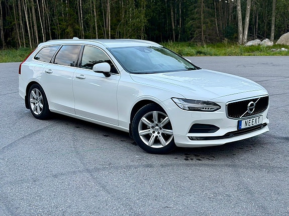 Volvo V90 7 of 23