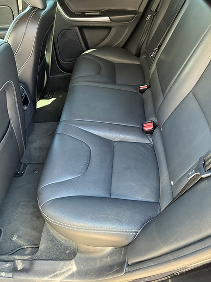 Volvo V60 4 of 6