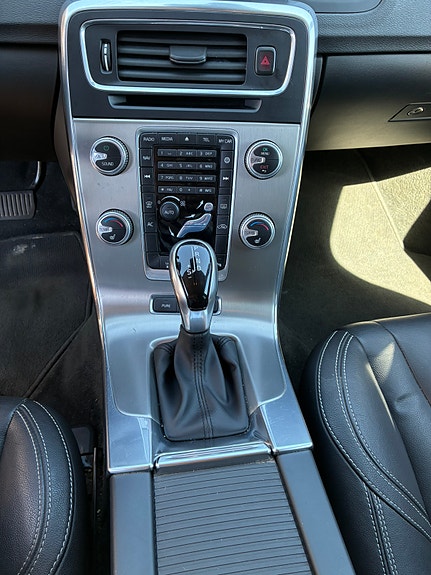 Volvo V60 5 of 6