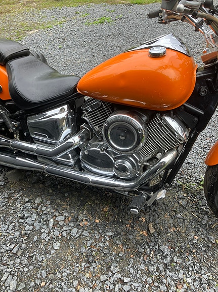 Yamaha XVS1100A 2 of 5