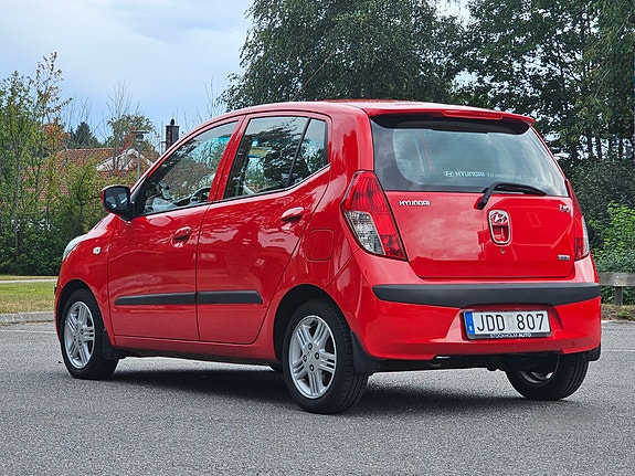 Hyundai i10 6 of 10