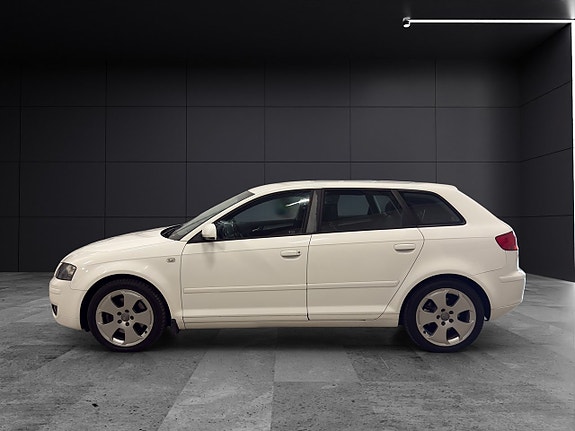 Audi A3 3 of 28