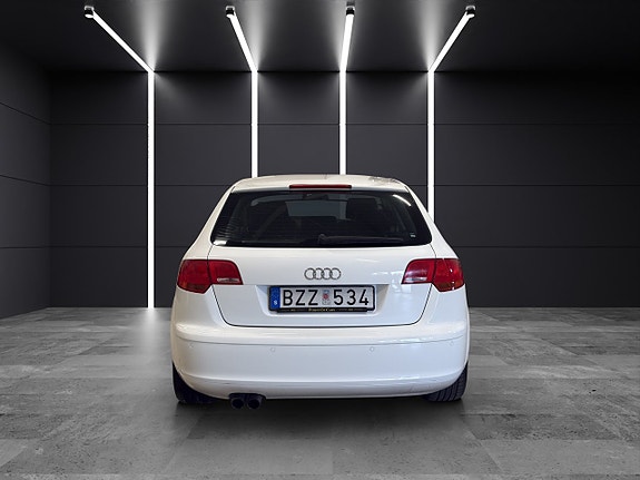 Audi A3 5 of 28