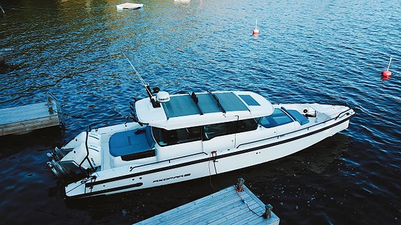Axopar 37 / 2x Mercury 300 V8 / Brabus / Måsvinge / Inbyte 3 of 12