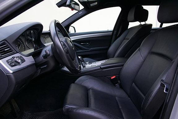 BMW 523i 15 of 22