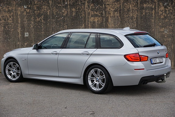 BMW 523i 5 of 22