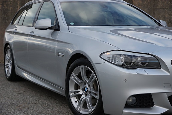 BMW 523i 2 of 22