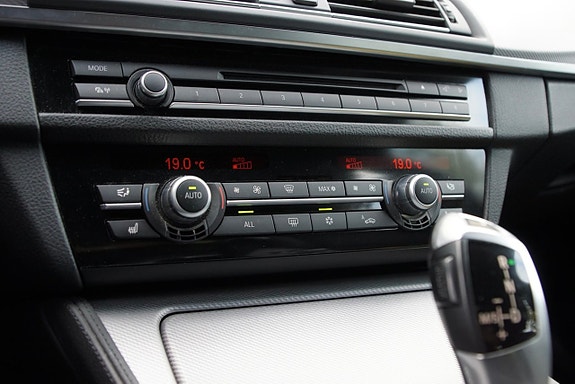 BMW 523i 21 of 22