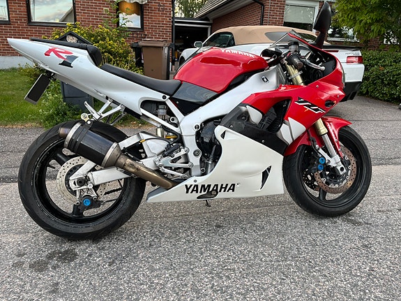 Yamaha YZF-R1 5 of 5