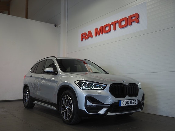 BMW X1 3 of 26