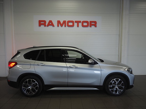 BMW X1 4 of 26