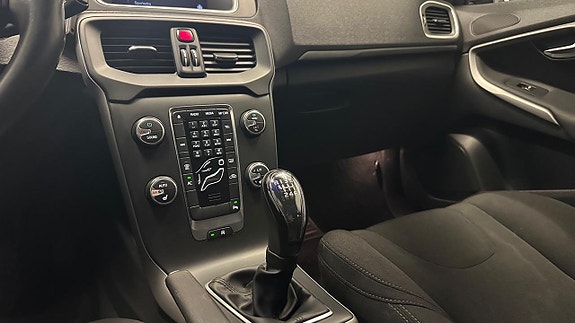 Volvo V40 29 of 29