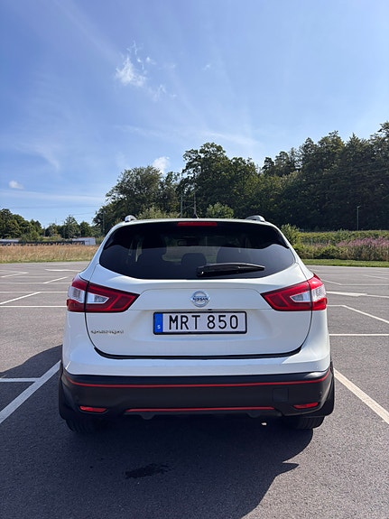 Nissan Qashqai 3 of 9