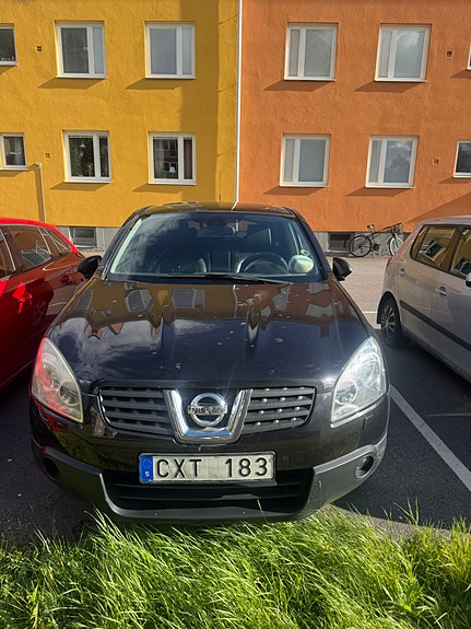 Nissan Qashqai 2 of 7