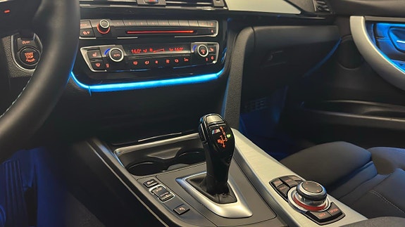 BMW 320d 30 of 30