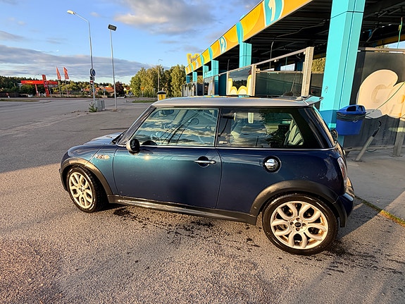 MINI Cooper S 2 of 13