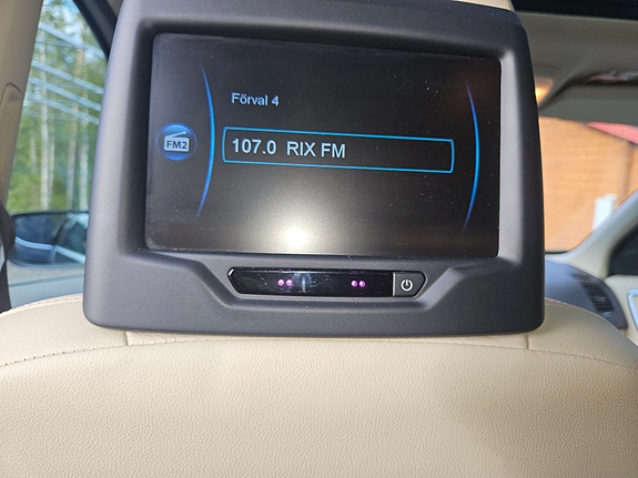 Volvo XC60 26 of 30