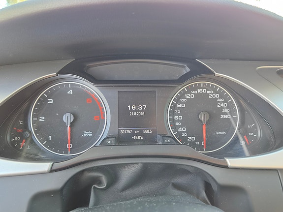 Audi A4 allroad 12 of 15