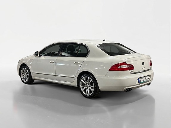 Skoda Superb 3 of 14