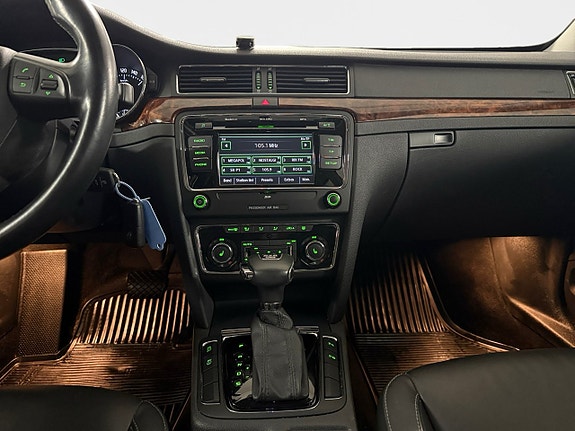 Skoda Superb 11 of 14