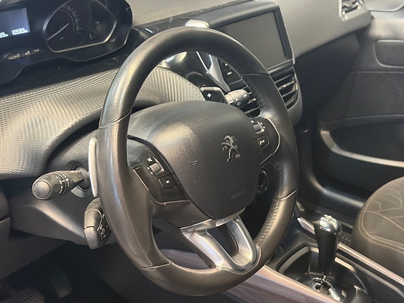 Peugeot 2008 18 of 19