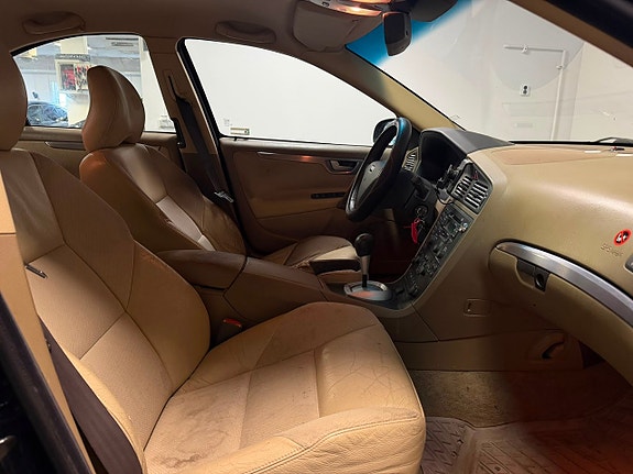 Volvo S60 10 of 18