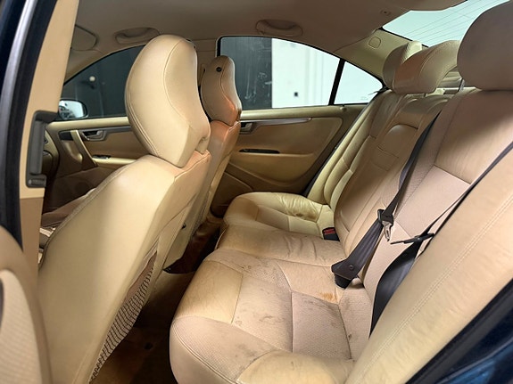 Volvo S60 8 of 18