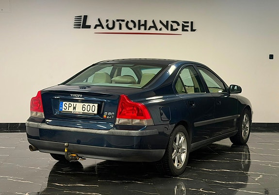 Volvo S60 6 of 18