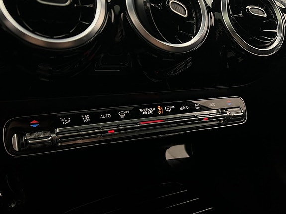 Mercedes-Benz A180 d 20 of 29