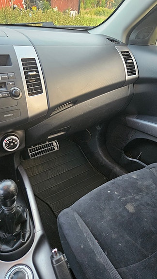 Mitsubishi Outlander 19 of 22