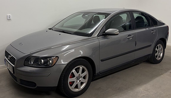 Volvo S40 4 of 9