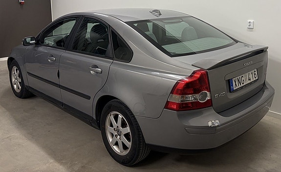 Volvo S40 5 of 9