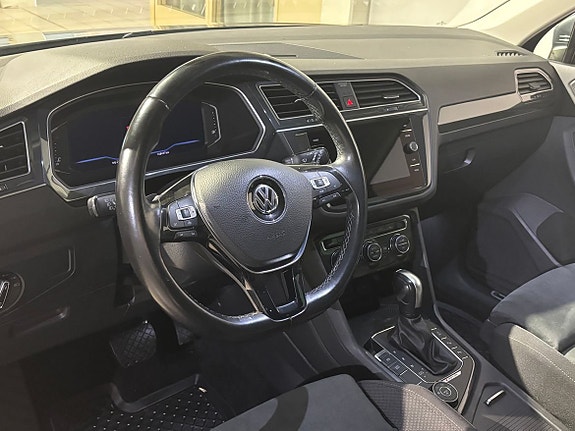 Volkswagen Tiguan 7 of 19