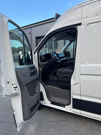 Volkswagen Crafter 35 3 of 16