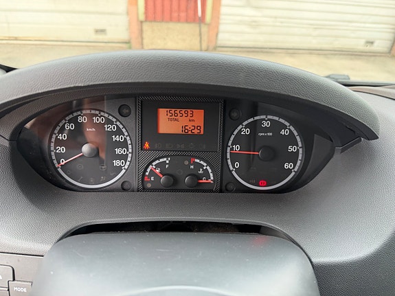 Peugeot Boxer 16 of 18