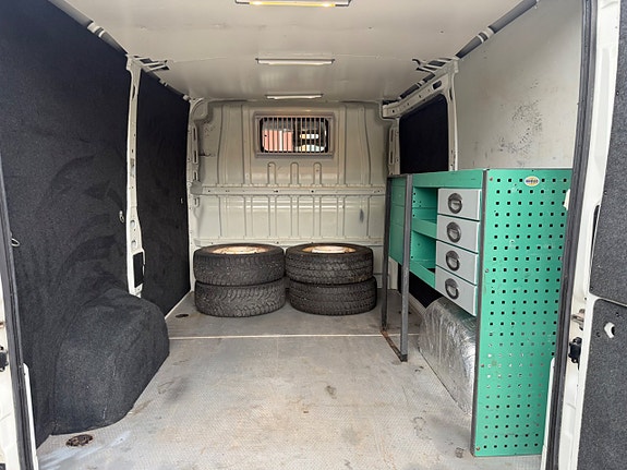 Peugeot Boxer 10 of 18