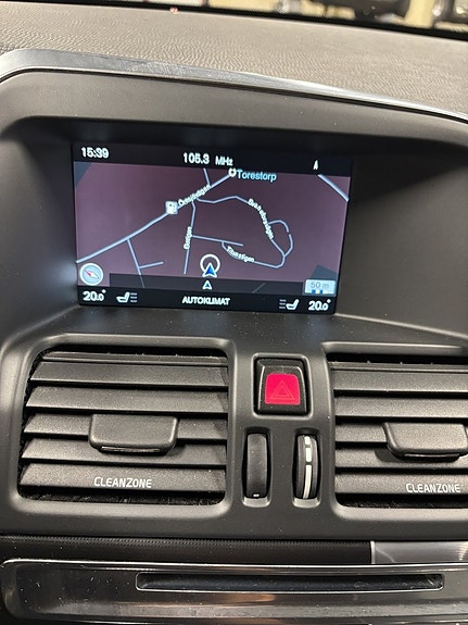 Volvo XC60 13 of 14