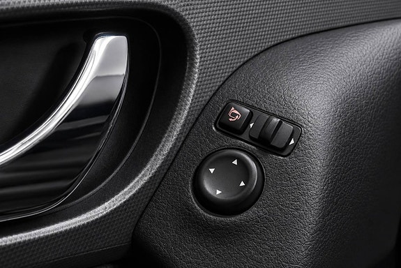 Nissan Qashqai 17 of 21