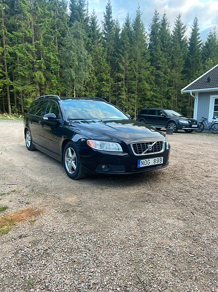 Volvo V70 5 of 6