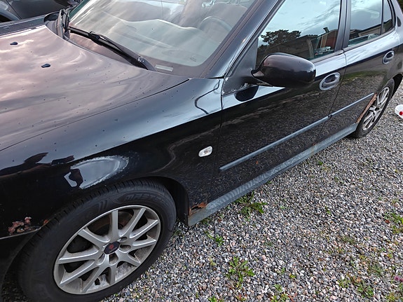 Saab 9-3 2 of 9
