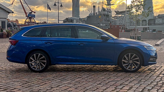 Skoda Octavia 6 of 20