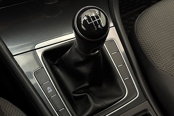 Volkswagen Golf I 22 of 28