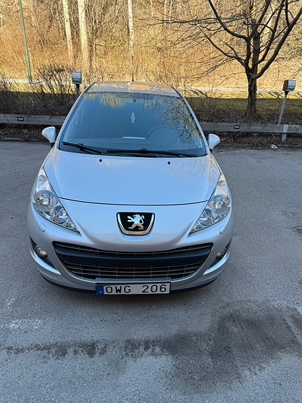 Peugeot 207 11 of 17